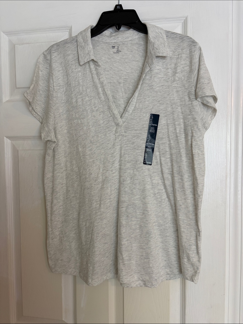 GAP Heather Light Gray Men’s Tee Shirt size large